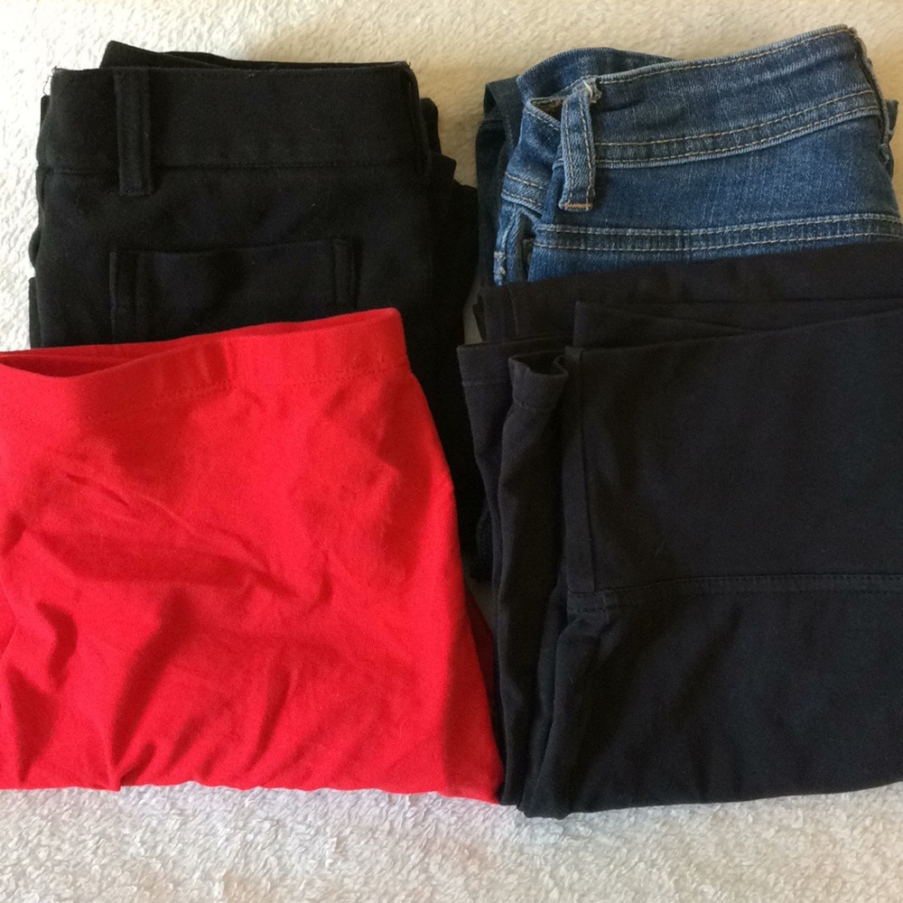 4pc Jeans and leggings bundle